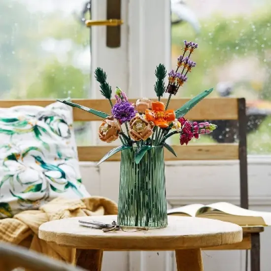 LEGO Icons Flower Bouquet Set 10280 image {6}