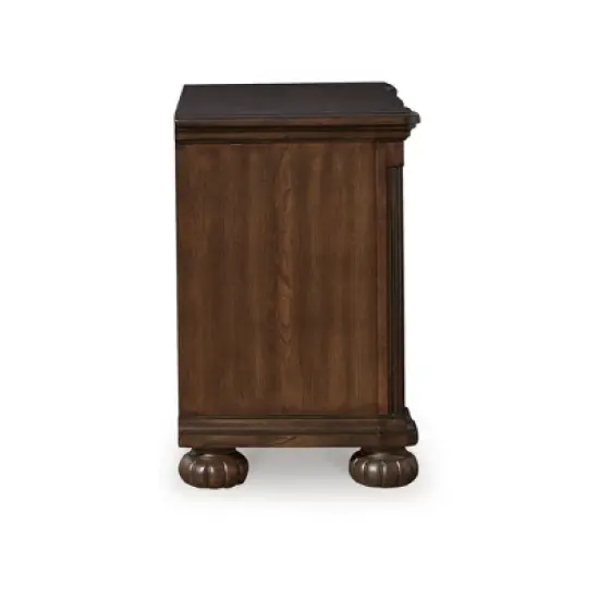 Signature Design by Ashley Lavinton Nightstand - 3 Drawer Traditional Bedroom End Table with Hidden Tray - Brown image {4}