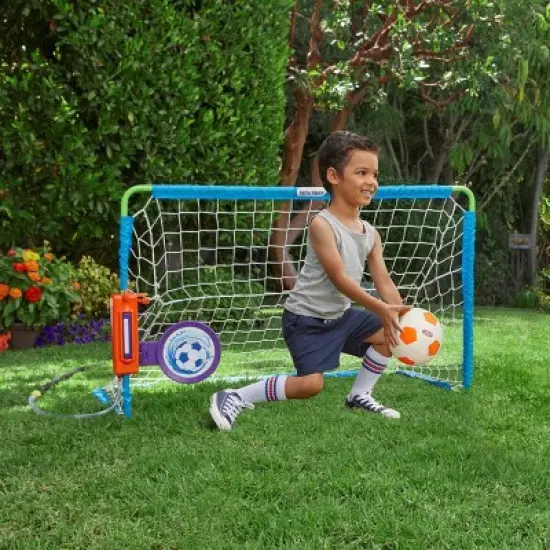 Little Tikes 2-in-1 Water Soccer image {3}