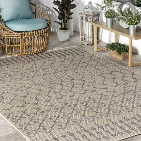 nuLOOM Reina Modern Trellis Indoor/Outdoor Area Rug image {8}