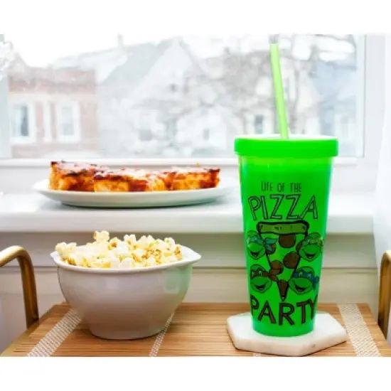 Silver Buffalo Teenage Mutant Ninja Turtles "Pizza Party" Color-Changing Plastic Tumbler image {8}