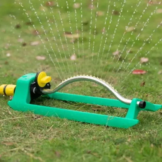 Gardenised Oscillating Water Sprinkler With 18 Nozzle Jets image {1}