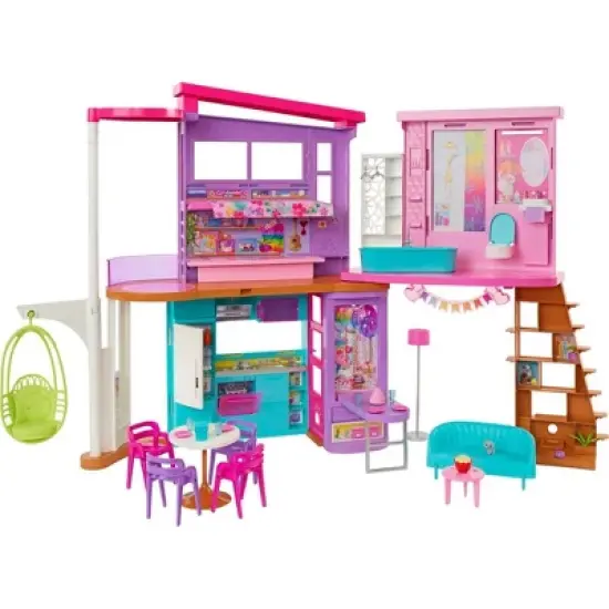 Barbie Vacation House Playset image {1}