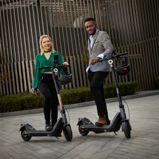 NIU Electric Kick Scooter KQi3 Pro image {9}