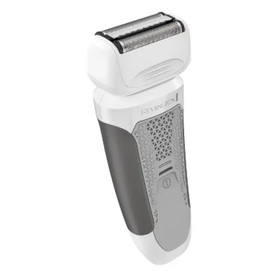 Remington WETech 100% Waterproof Foil Electric Shaver - PF7580 image {6}