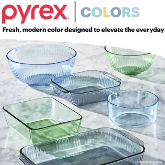 Pyrex&reg; Sculpted Tinted&nbsp;2qt Lidded Mixing Bowl Green image {6}