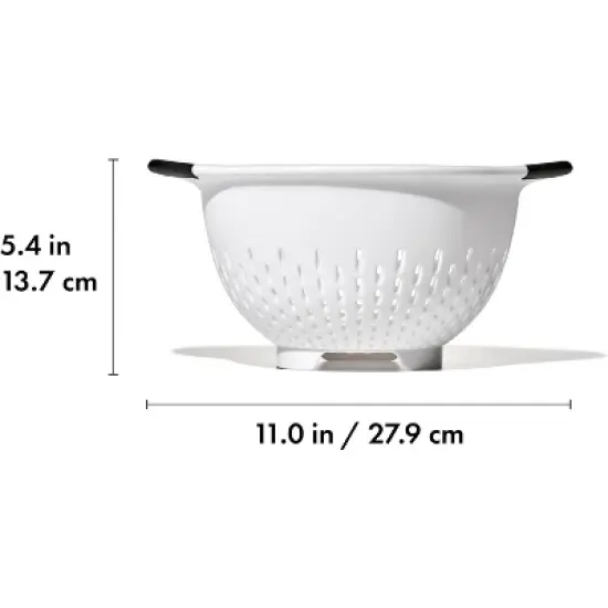 Good Grips 3 QT Plastic Colander image {1}