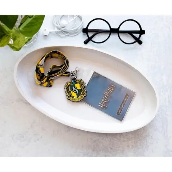 Silver Buffalo Harry Potter Hufflepuff 22-Inch Lanyard With ID Badge Holder And Logo Charm image {2}