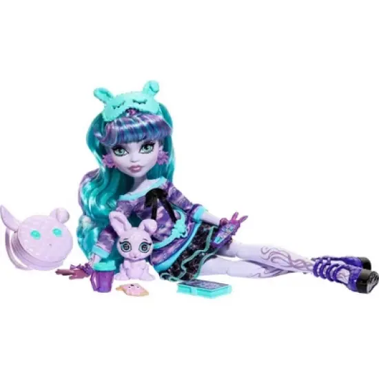 Monster High Creepover Party Twyla Doll image {4}