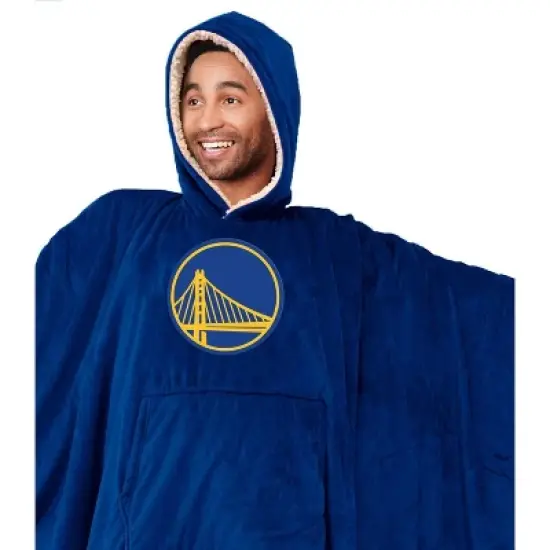 NBA Golden State Warriors Team Color Bloncho with Logo Patch and Faux Shearling Inside Throw Blanket image {1}