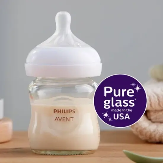 Philips Avent Glass Baby Bottle with Natural Response Nipple - 4oz/3pk image {1}