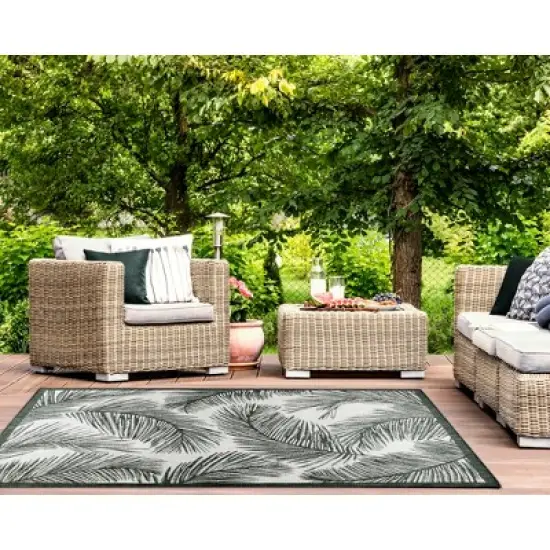 Liora Manne Malibu  Indoor/Outdoor Rug  Green image {3}