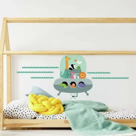 RoomMates Animal Underwater Expedition Peel and Stick Giant Wall Decal image {1}