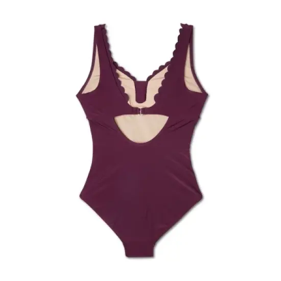Women's Grommet Scallop Full Coverage One Piece Swimsuit - Kona Sol&trade; image {5}