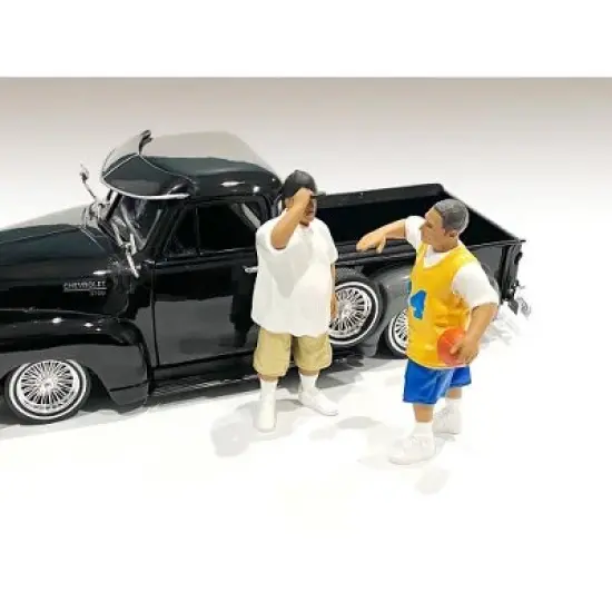 "Lowriderz" Figurine III for 1/24 Scale Models by American Diorama image {2}