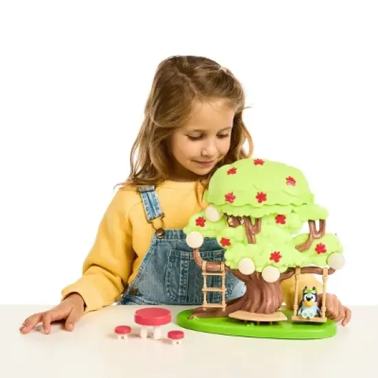 Bluey Treehouse Playset image {6}