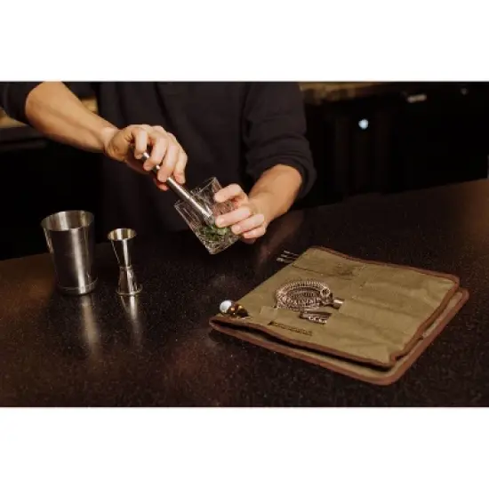Picnic Time Bartender Travel Tool Set Green: Portable Bartending Kit & Barware Tools in Olive Cotton image {5}