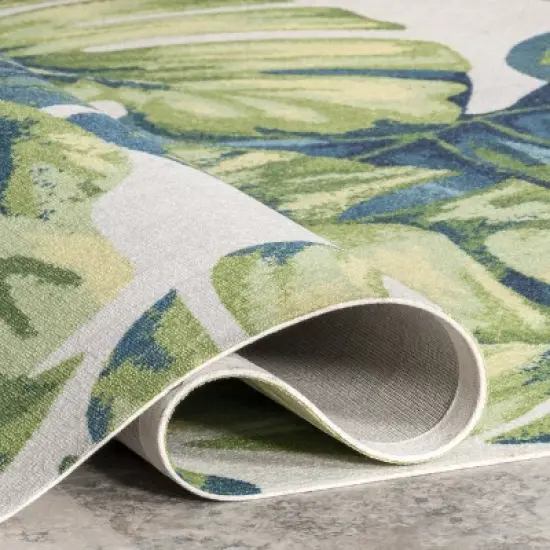 nuLOOM Lisa Floral Indoor/Outdoor Area Rug image {3}