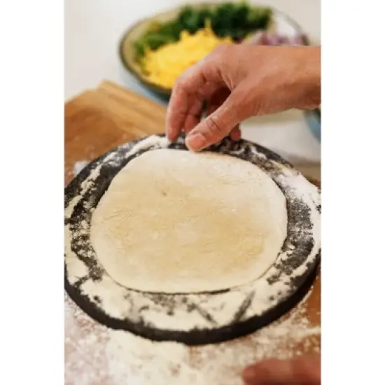 Stansport Pre-Seasoned Cast Iron Tortilla Press - 8 Inch image {5}