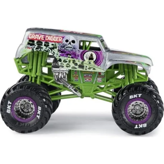 Grave Digger Monster Truck image {1}