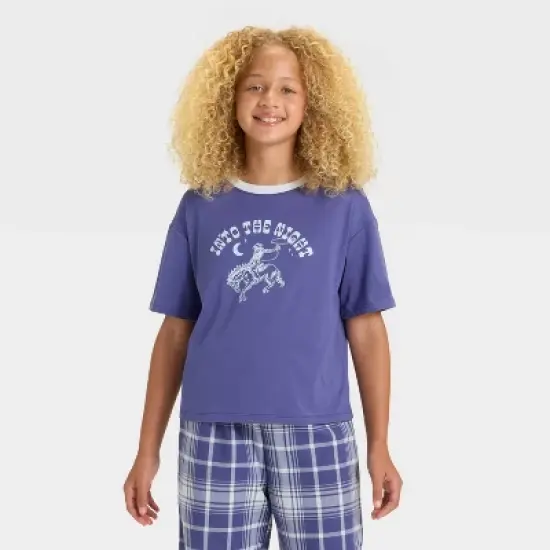 Girls' Short Sleeve T-Shirt and Flannel Pants Pajama Set - art class&trade; image {2}