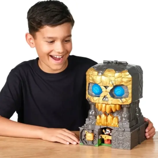 Treasure X Lost Lands Skull Island Skull Temple Mega Playset image {2}