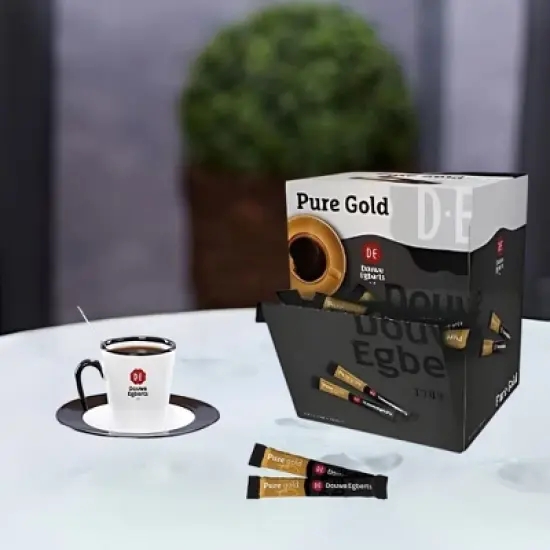 Douwe Egberts Pure Gold Instant Coffee Singles 200ct image {2}