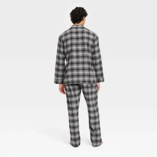Hanes Premium Men's Flannel Sleep Pajama Set 2pc image {1}