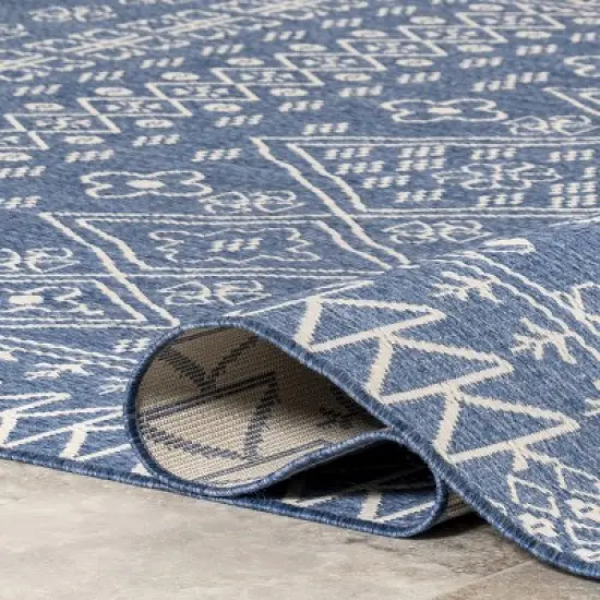 nuLOOM Kandace Bohemian Indoor and Outdoor Area Rug image {3}