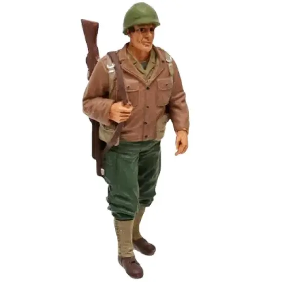 US Army WWII Figure I For 1:18 Scale Models by American Diorama image {1}