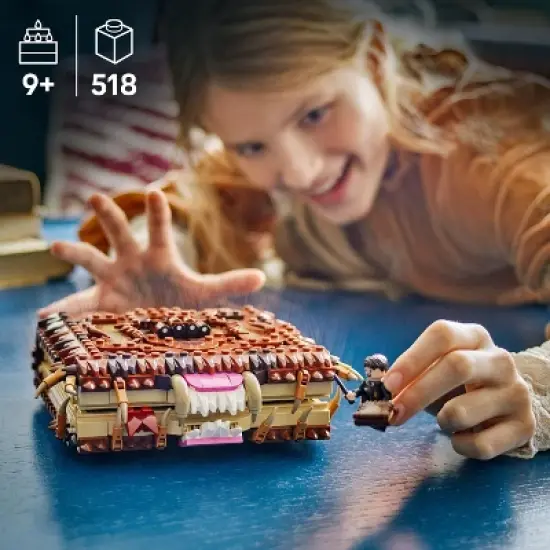 LEGO Harry Potter Chomping Monster Book of Monsters 76449 image {1}