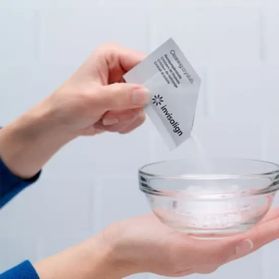 Invisalign&trade; Cleaning Crystals image {3}