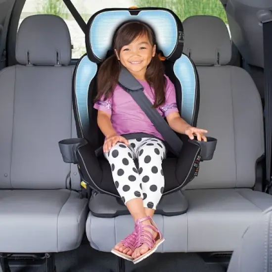 Chicco Fit 4-in-1 Convertible Car Seat - Onyx image {3}