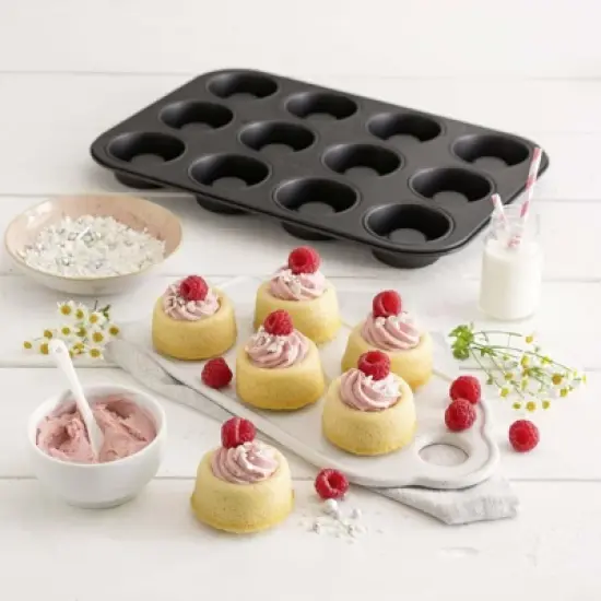 Zenker 12 Cavity Nonstick Carbon Steel Shortcake Pan image {1}