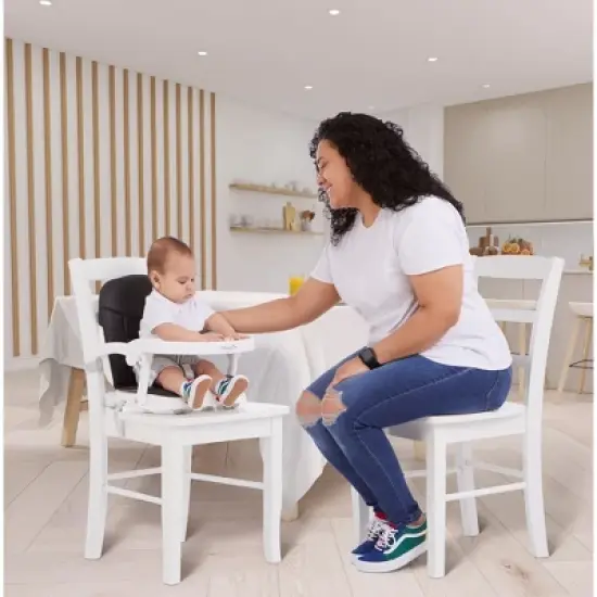 Dream On Me Munch N Go Booster Seat, Lightweight Compact Fold Travel Booster Seat, 3-in-1 Convertible, Three Level Height and Tray Adjustment image {10}