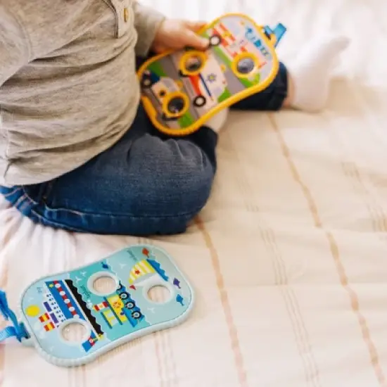 Melissa & Doug Poke-A-Dot Tag Along Bundle image {5}