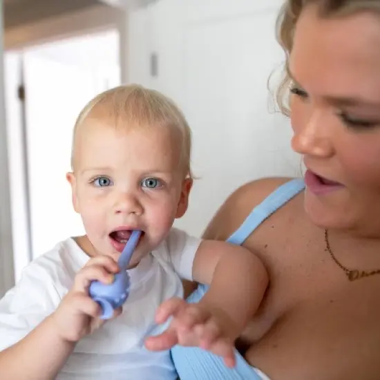 Dr. Brown's Manual Tooth Scrubber image {9}