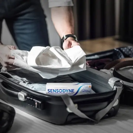 Sensodyne Extra Whitening Toothpaste - 4oz image {3}