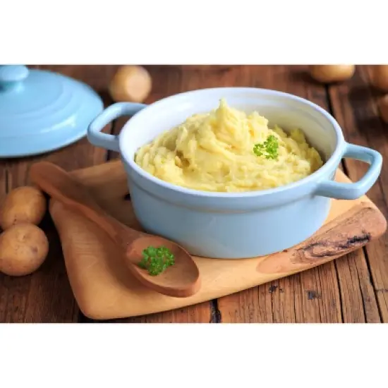 Fresh Organic Russet Potatoes - 3lb image {2}