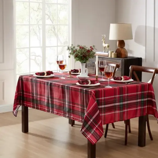 Elrene Pocono Plaid Holiday Fabric Tablecloth - Elrene Home Fashions image {1}