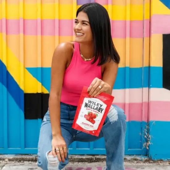 Wiley Wallaby Classic Red Licorice - 10oz image {8}