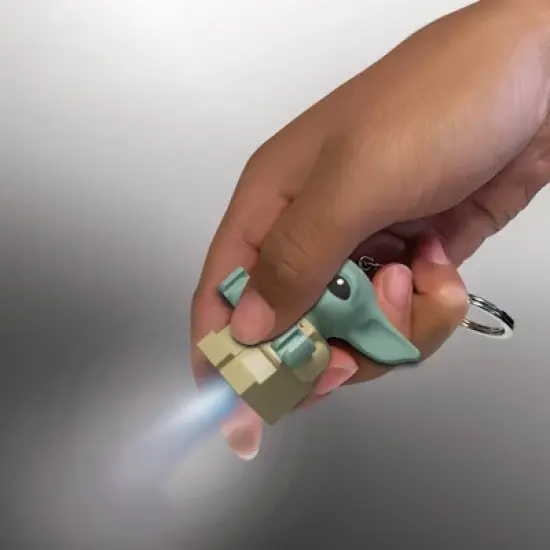 LEGO 4pk Star Wars Lightsaber Gel Pens Multicolored Ink with Baby Yoda Grogu LED Keychain image {8}