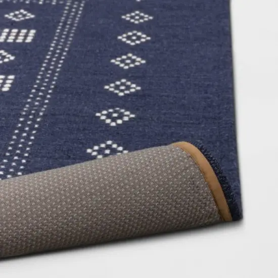 Vintage Kids' Rug - Pillowfort&trade; image {3}