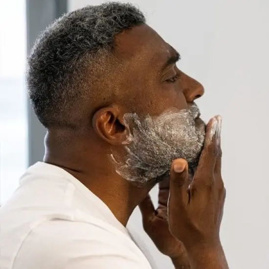 Proraso Pre-Shave Crema Protective with Aloe and Vitamin E | Rich, Thick Texture | Softhening the Beard | Adding Extra Layer of Protection - (3.6 oz) image {3}