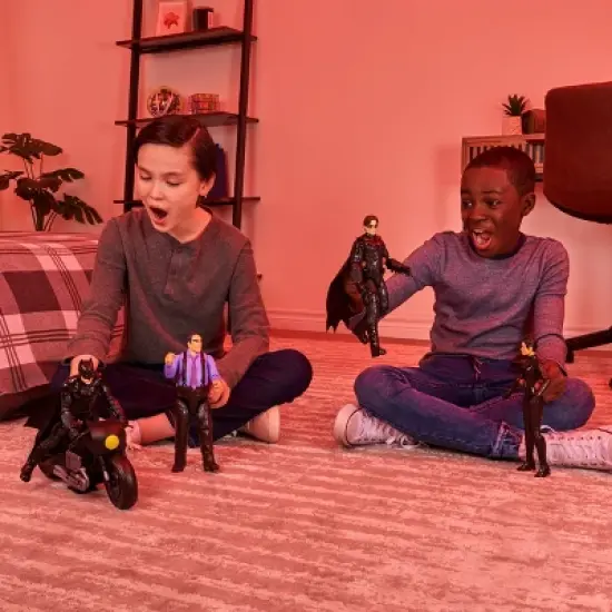 DC Comics Batman Batcycle Pack with 4 Figures (Target Exclusive) image {6}