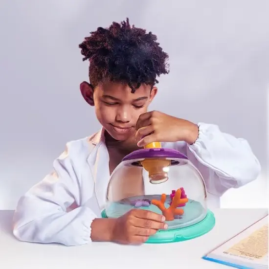 Science Can Insect & Fish Viewer and Magnifier image {2}