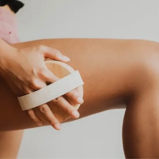 Beauty by Earth Round Dry Brush With Cellulite Massager image {7}