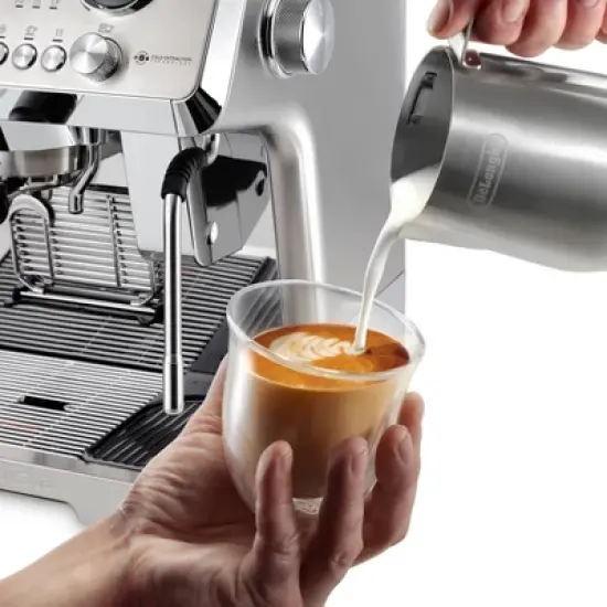 DeLonghi La Specialista Maestro Espresso Machine with Cold Extraction Technology image {11}