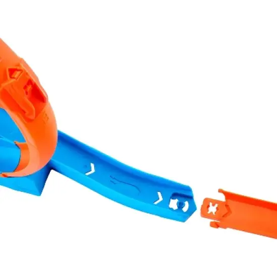 Hot Wheels Toy Vehicle Track Creator Triple Loop Kit - 24pk image {5}