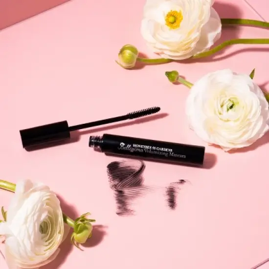 Honeybee Gardens Bellissima Volumizing Mascara image {4}